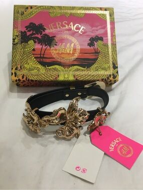 Versace x H&M 2011 Limited Edition black leather choker w gold floral hardware